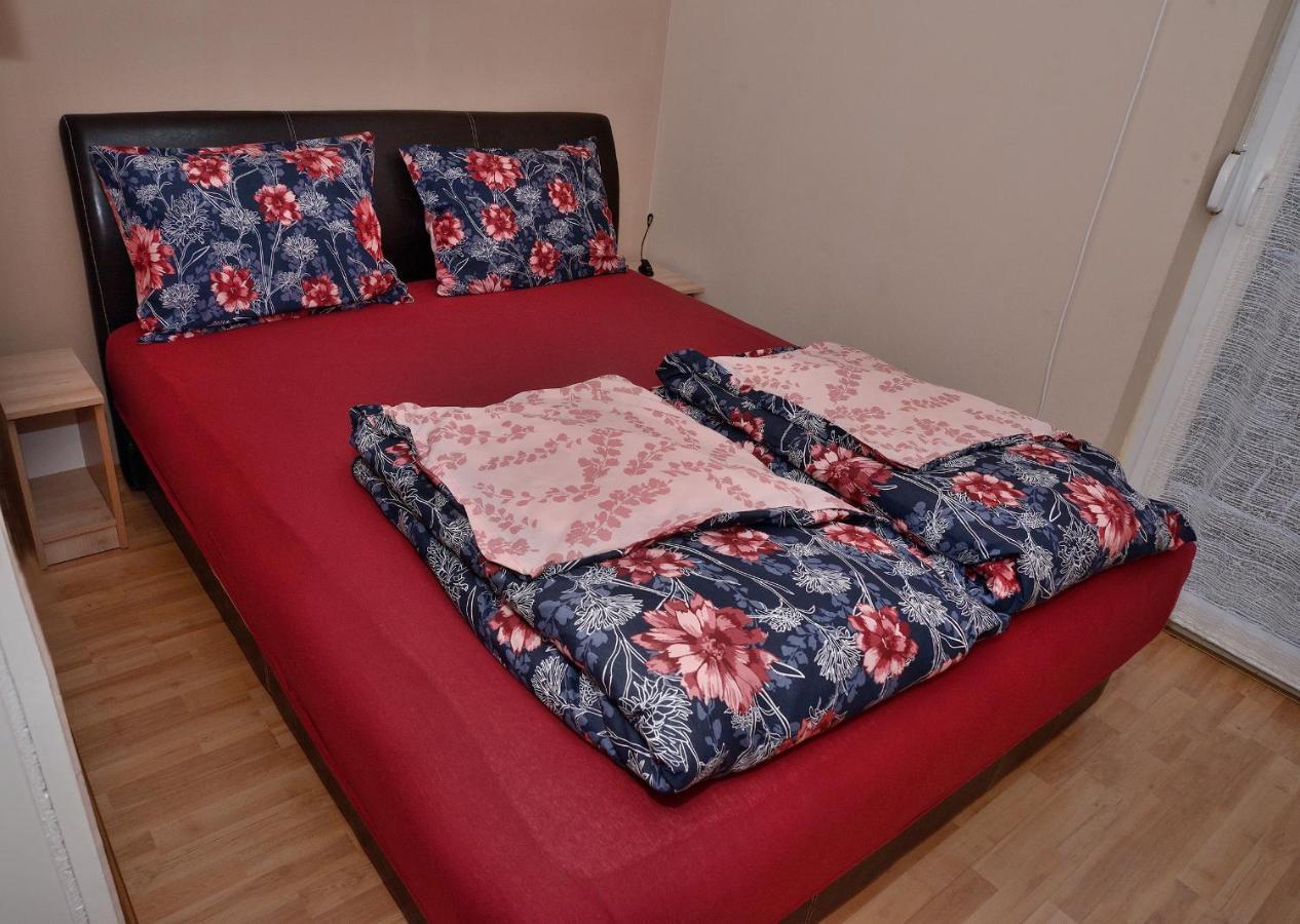 Apartman Ana Bečej Exterior foto